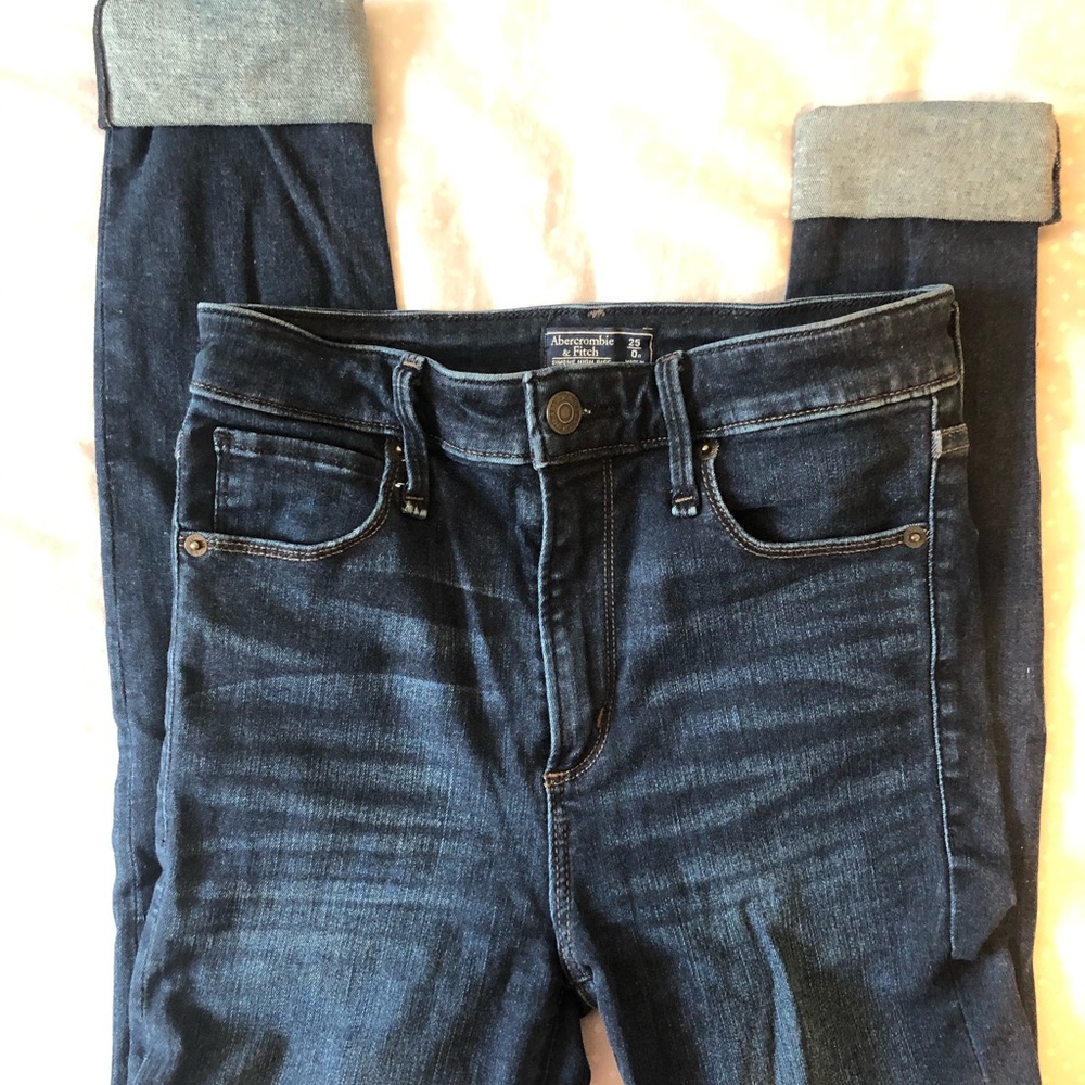 Simone High Rise Super Skinny Abercrombie Jeans!